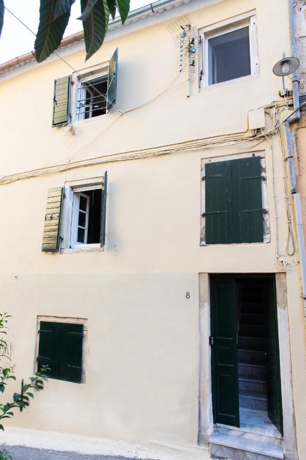Odisseus Old Town Apartment Corfu  Buitenkant foto