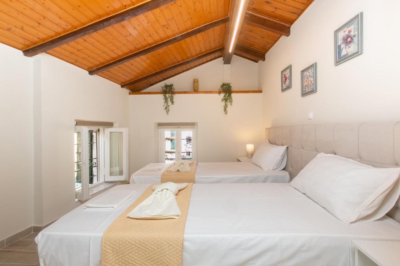 Odisseus Old Town Apartment Corfu  Buitenkant foto